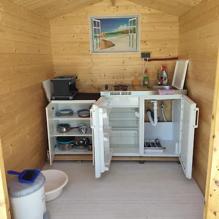 Apartmán Caravan With Private Toilet And Kitchen 2 Grebaštica