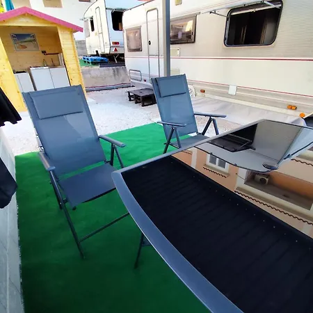 Caravan With Private Toilet And Kitchen 2 Grebaštica