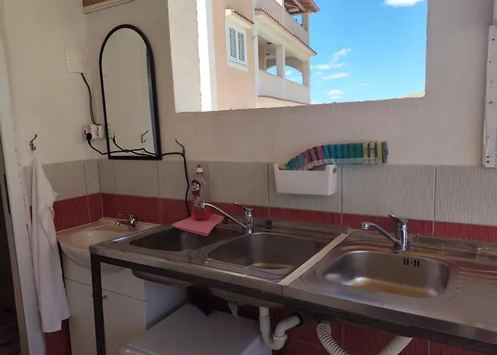 Apartment Caravan With Air Condition And Private Toilet *