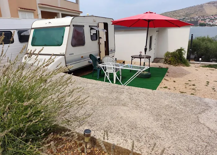 アパート Caravan With Air Condition And Private Toilet